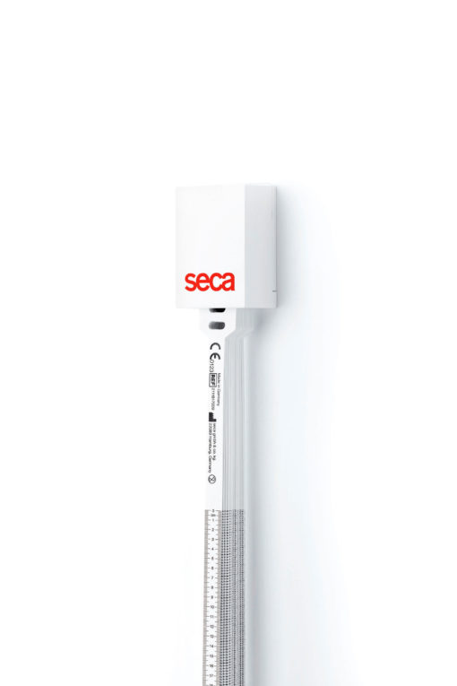 RUBAN DE MESURE DU PÉRIMÉTRE CRÂNIEN À USAGE UNIQUE SECA 211 DANS SON DISTRIBUTEUR MURAL – Image 2
